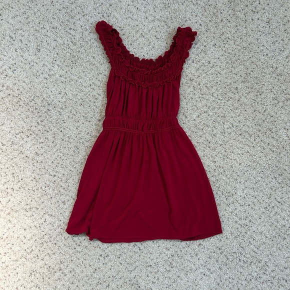 BCBGMaxAzria Red Ruffled Top - Picture 3 of 4